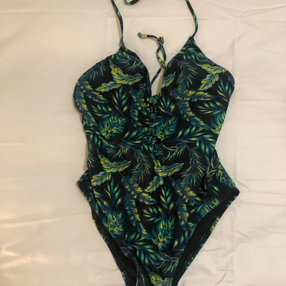 Beautiful One Piece